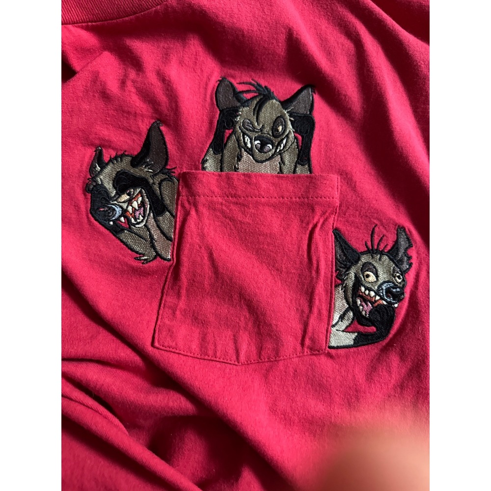 Vintage 90s Lion King Hyenas Pocket T-Shirt Red Anvil Made in USA XL Disney - Picture 2 of 5